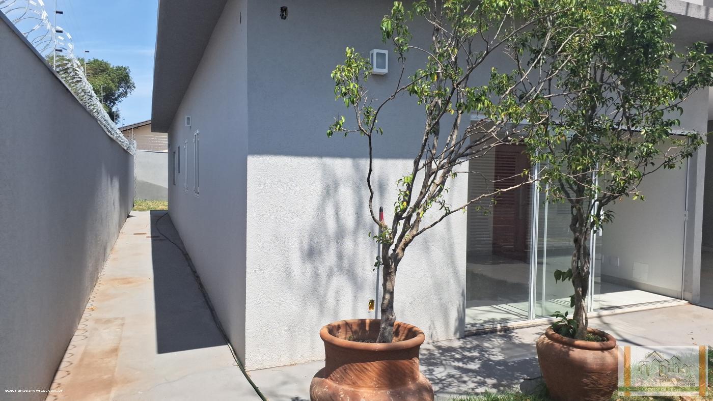 Casa, 3 quartos, 360 m² - Foto 4