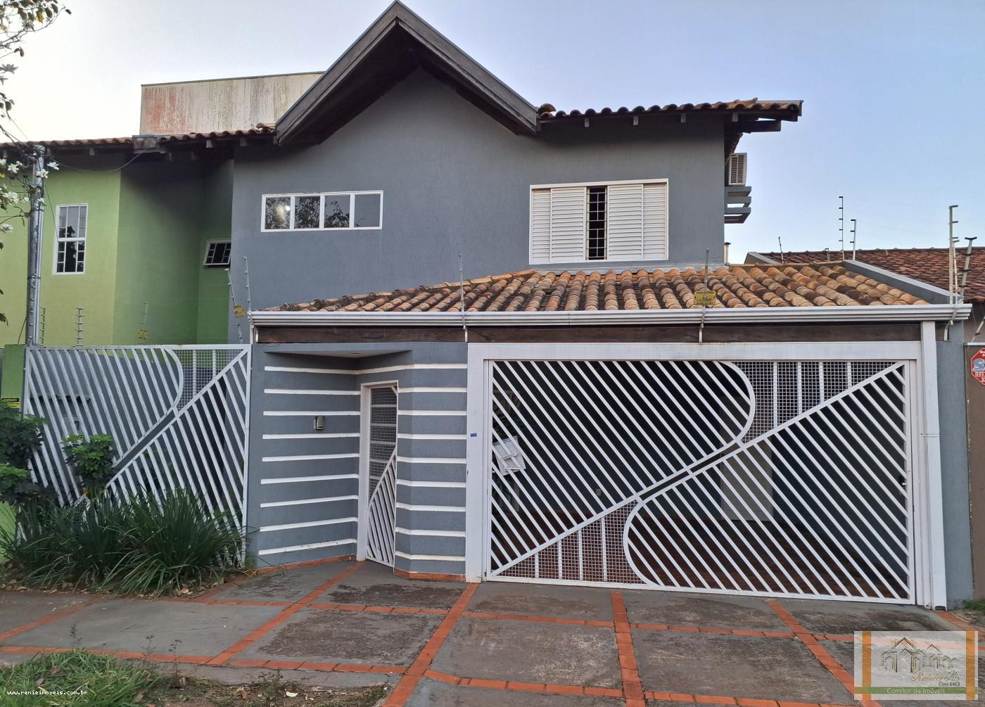 Sobrado, 3 quartos, 156 m² - Foto 1