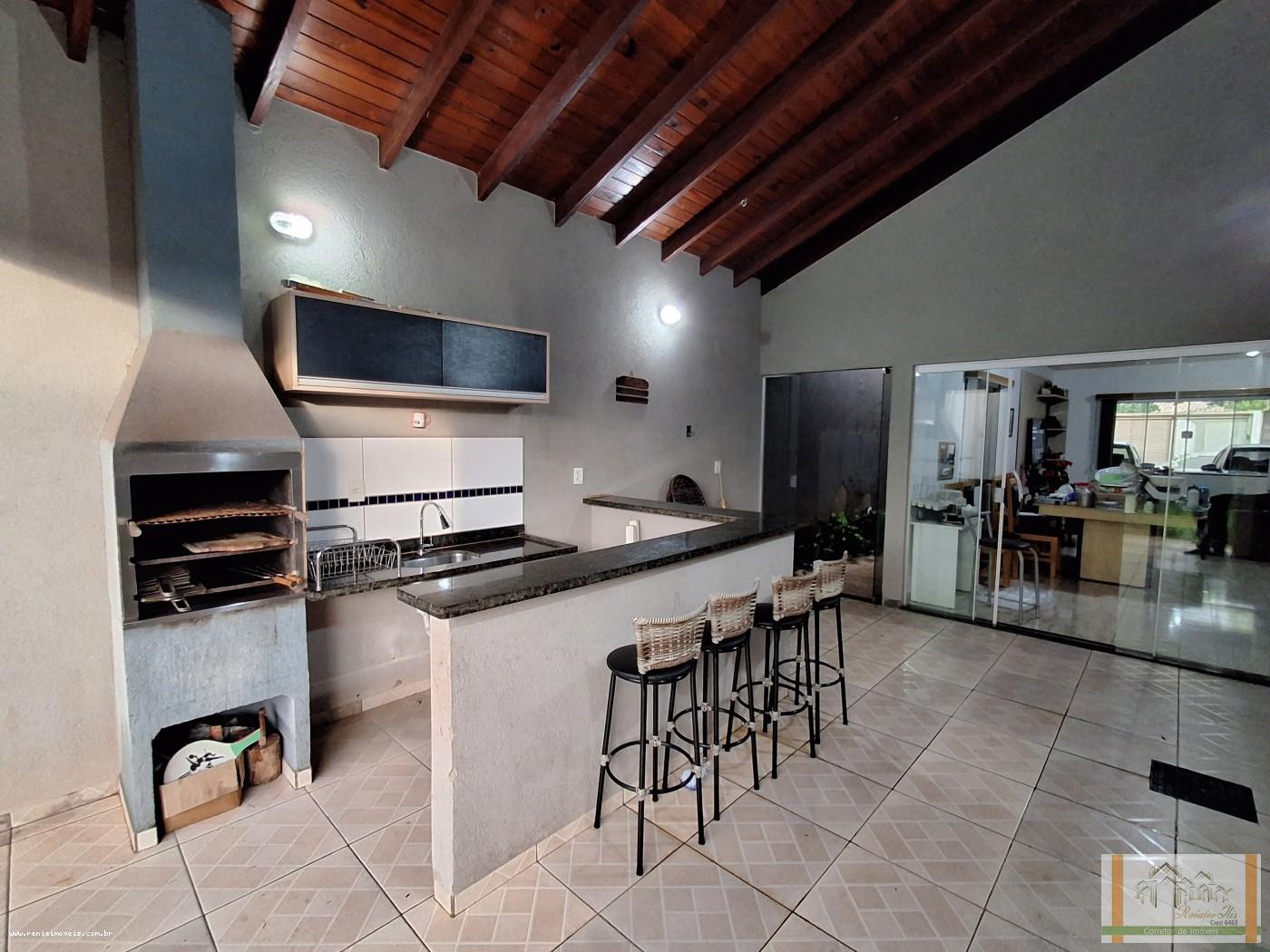 Casa, 3 quartos - Foto 1